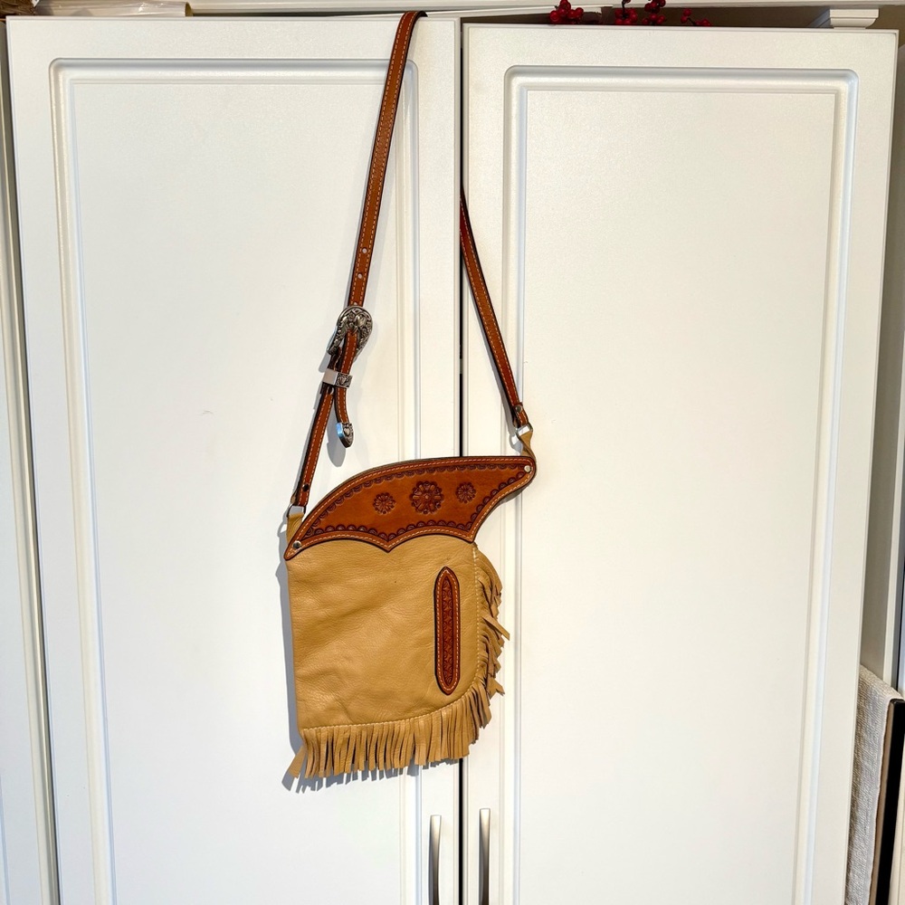 Rocking Bar L Texas Leather Works Brown & Tan Leather Fringe Shoulder Bag - Picture 11 of 13